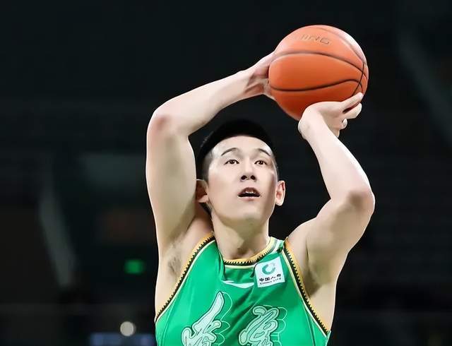 辽宁89-73广东3喜1忧！付豪拾巅峰，后场2将被盘活，内线隐患大